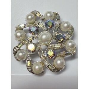 Vintage Faux Pearl & Aurora Borealis Rhinestone Silver Tone Brooch Pin